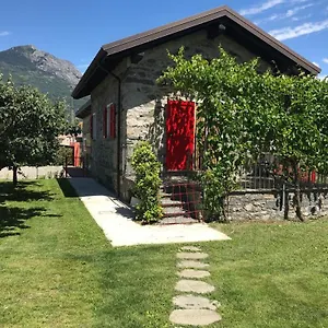 Casa Biancaneve, Valtellina E Di Dubino