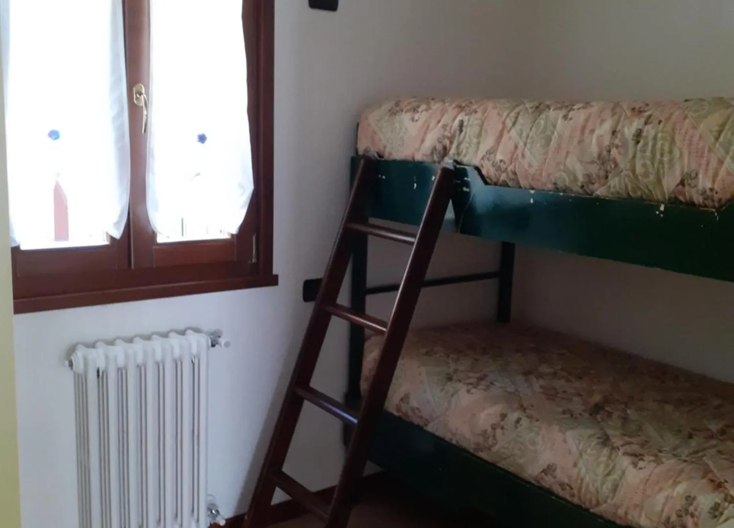 Casa vacanze Emilio Temù 0*,  Italia